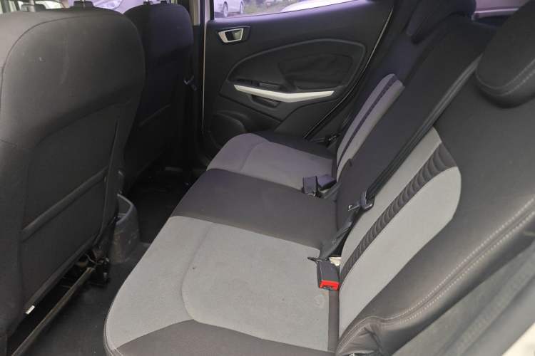 Used Ford EcoSport 2013 1.5L Automatic Fashion Model
