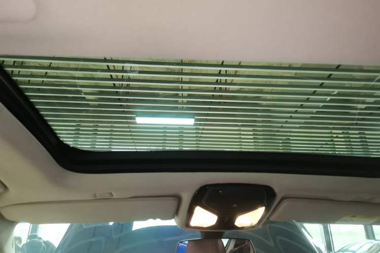 Used BMW 5 Series 2023 530Li Leading Edition Luxury Package Headliner