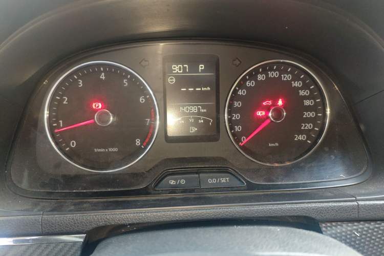 Used Volkswagen Lavida 2014 1.4TSI DSG Sport Edition