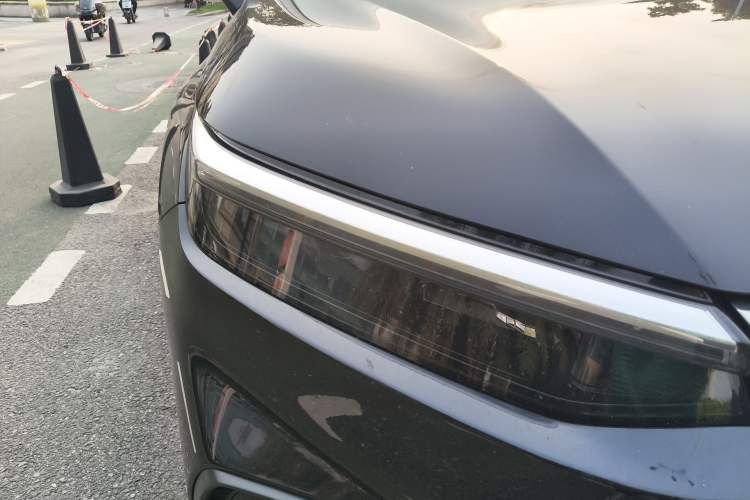 Used Honda Breeze 2023 240TURBO Two-Wheel-Drive Luxury Edition 5 Seats Right Front Headlight