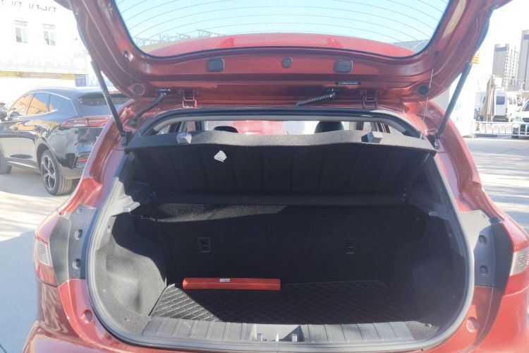 Used JAC Refine S2 2015 1.5L CVT Luxury Smart Version
