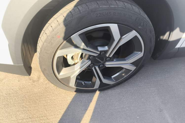 Used Lynk & Co 06 2025 Renew 1.5T Halo
