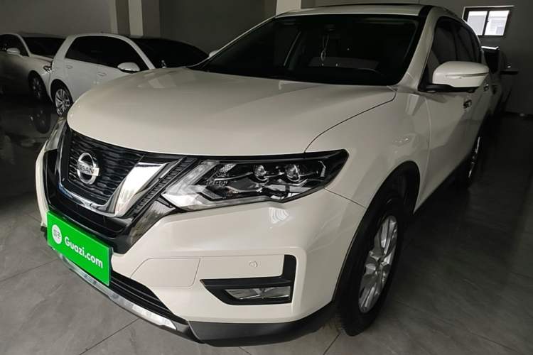 Used Nissan X-Trail 2022 2.0L Two-Wheel Drive Smart Connect Premium Edition