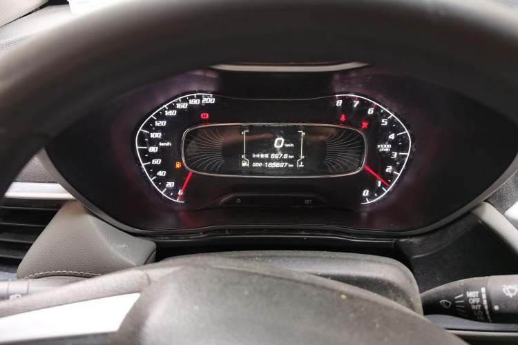 Used Baojun 510 2017 1.5L manual Comfort trim