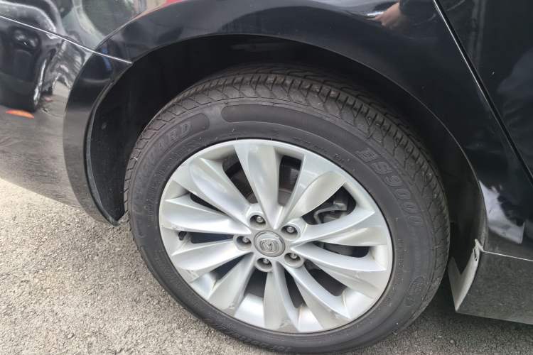 Used CHANGAN Raeton 2014 1.8T Automatic Prestige Anniversary Edition China IV Standard