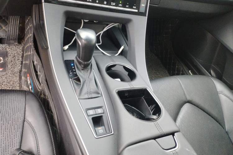 Used Toyota Avalon 2022 2.0L Luxury Edition