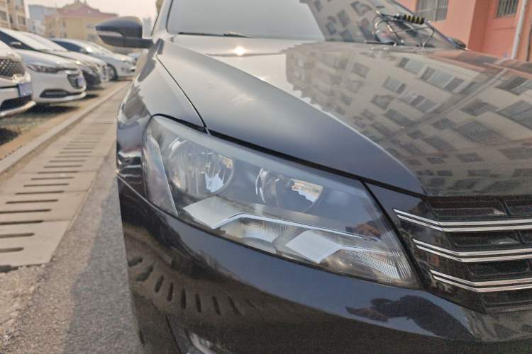 Used Volkswagen Passat 2014 1.8TSI DSG Prestige Edition
