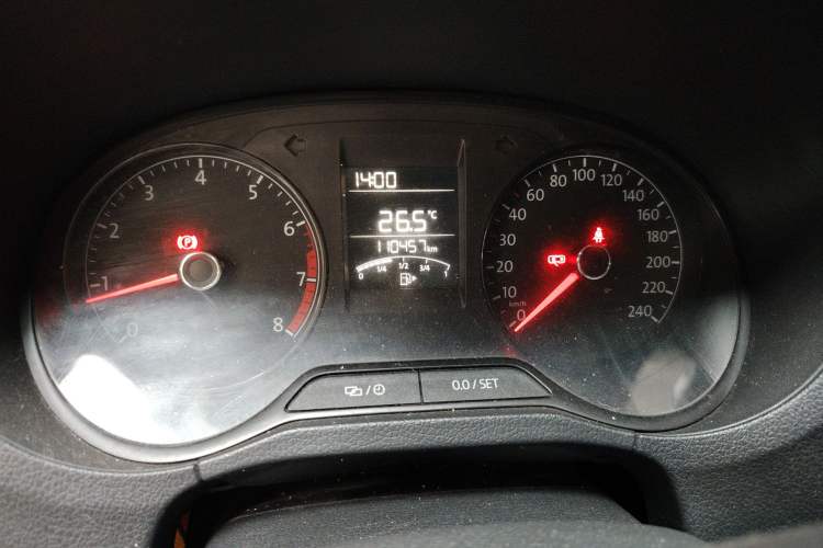 Used Volkswagen Polo 2016 1.4L Manual Fashion Model Odometer Close Up