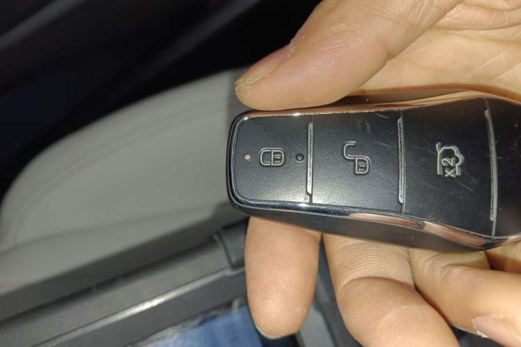 Used BYD Seal 06 New Energy 2024 DM-i 80KM Luxury Model
