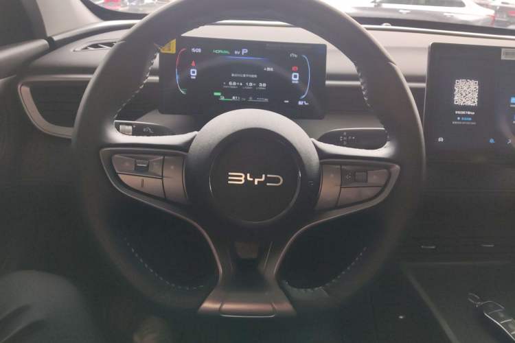 Used BYD Seal 05 DM-i 2026 DM-i 128KM Luxury Edition Steering Wheel