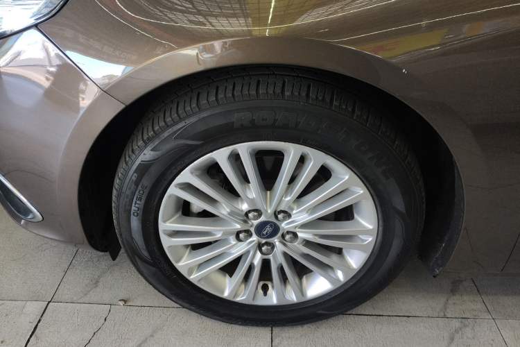 Used Ford Taurus 2017 EcoBoost 245 Fashion Edition