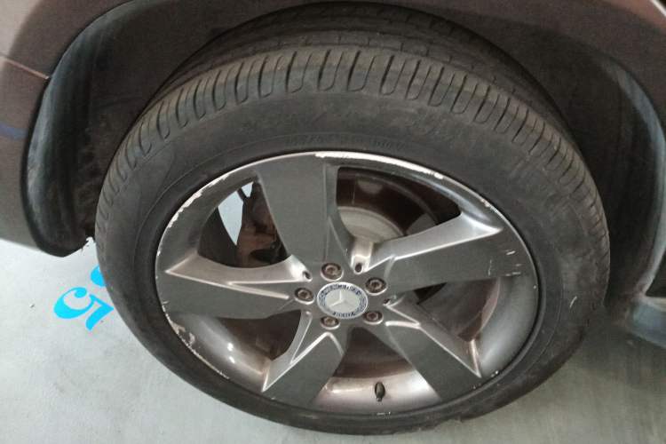 Used Mercedes-Benz GLK-Class 2013 GLK 300 4MATIC Dynamic Sunroof Model Exterior 5