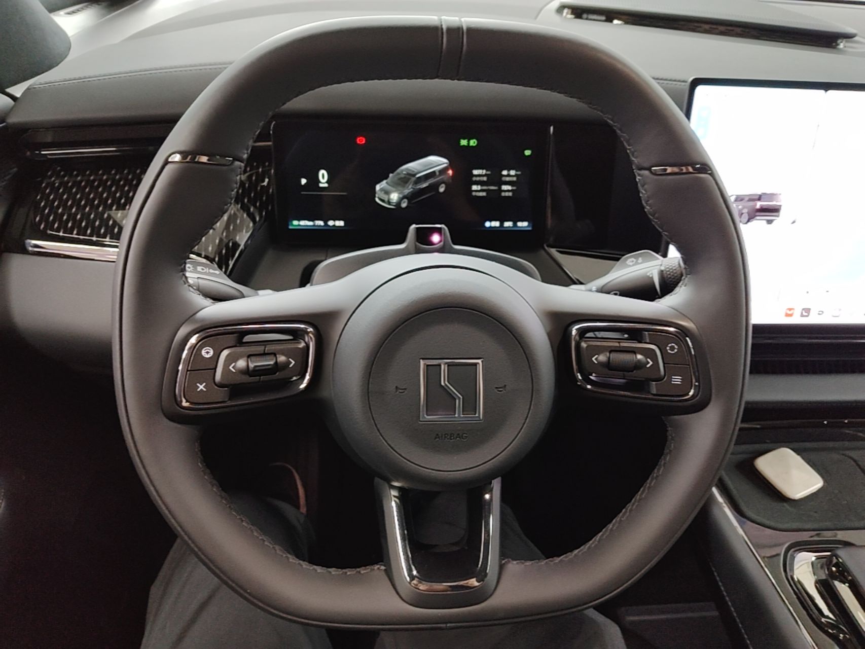 Zeekr 009 2024 Six-Seat Executive Version 4WD 108 kWh — снимка 13