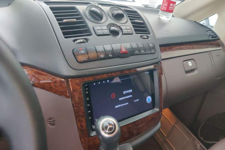 Used Mercedes-Benz Viano 2013 3.0L Comfort Edition Audio And AC Panel