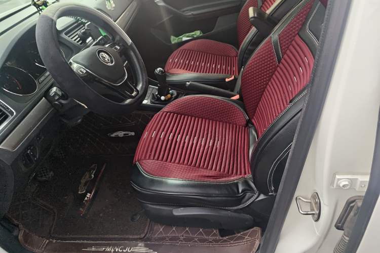 Used Volkswagen Lavida 2017 1.6L Manual Comfort Edition Left Front Seat