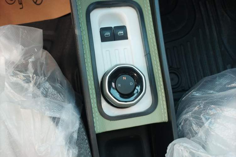 Used Geely Galaxy Panda 2025 210 km – Yuanqi Bear