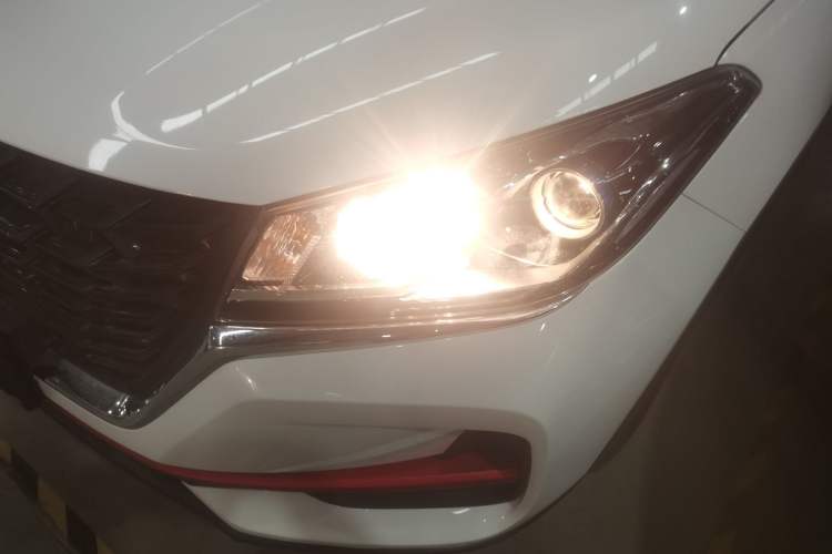 Used Dongfeng Fengon 500 2022 1.5L CVT Enjoyment Version