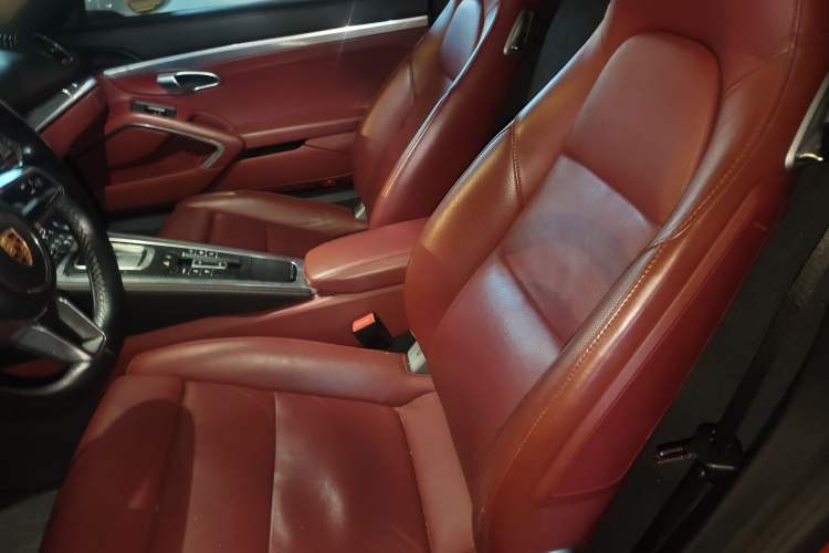 Used Porsche 718 2018 Boxster 2.0T
