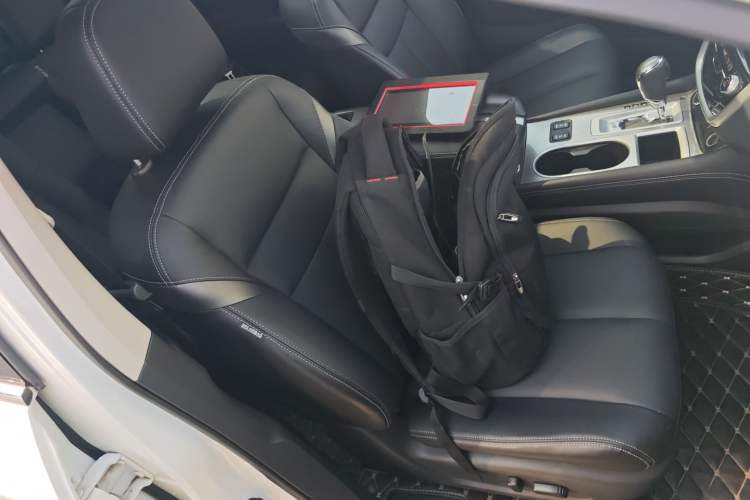 Used Nissan Murano 2021 2.5L XL Two-Wheel Drive Smart Connect Luxury Edition Right Front Seat