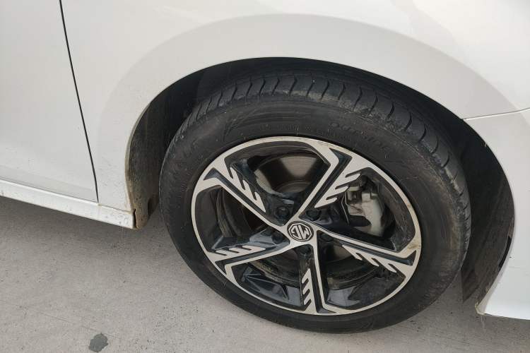 Used MG 5 Scorpio 2022 1.5T Luxury Edition Right Front Wheel Hub