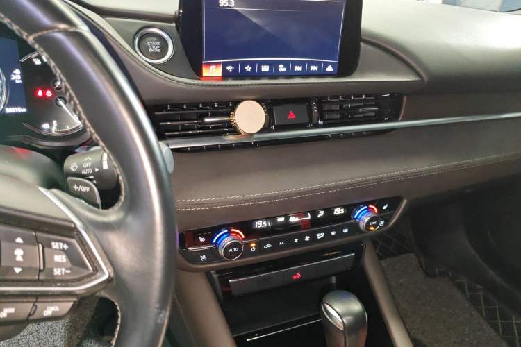 Used Mazda Atenza 2021 2.5L Blue Sky Prestige Edition