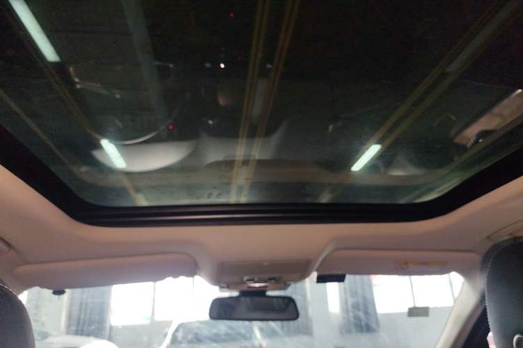 Used Jaguar F-PACE 2016 3.0 SC Four-Wheel Drive R-Sport Sport Edition Headliner