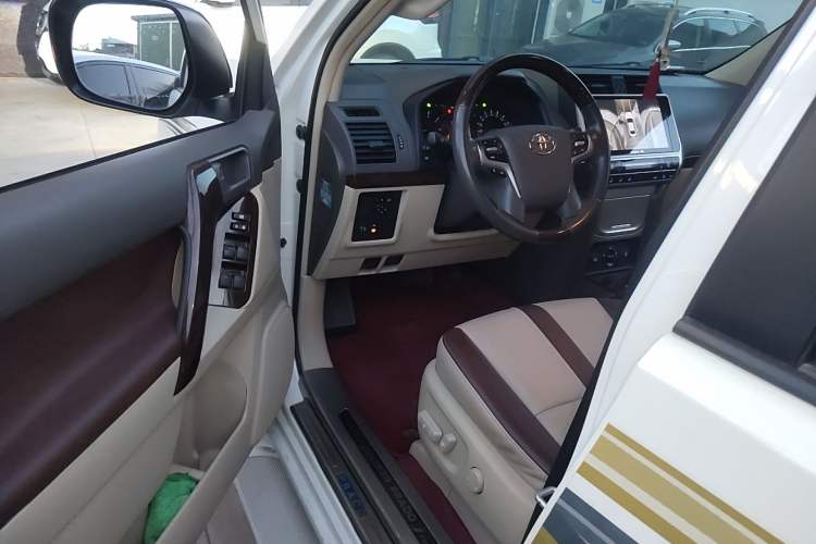 Used Toyota Prado  Driver Seat