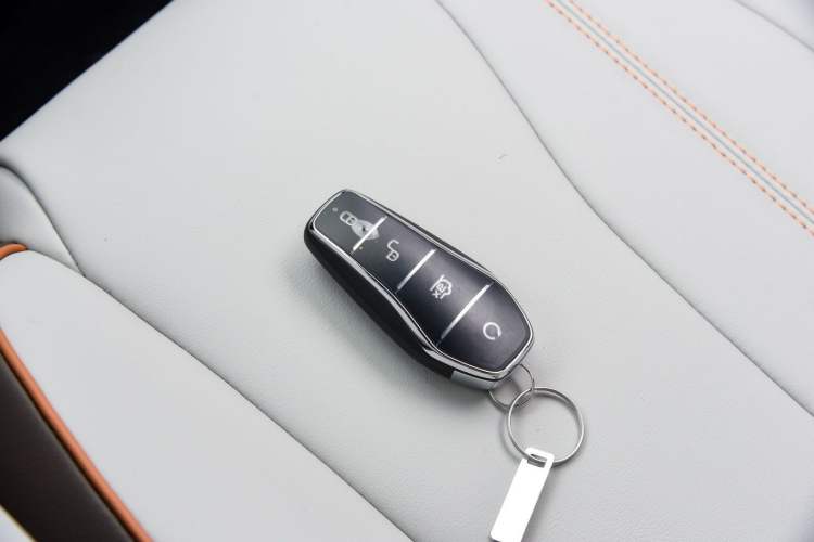 Used BYD Yuan New Energy 2019 EV535 Smart Connect Trendsetting Model Vehicle Key