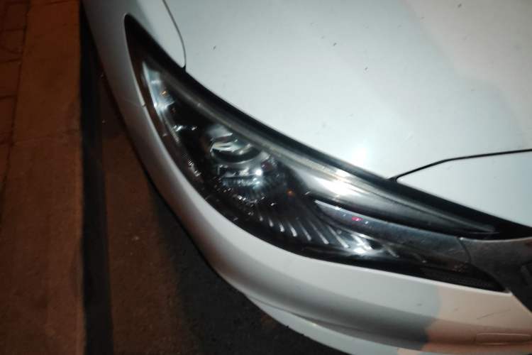 Used Buick GT 2018 15T Manual Elite Version China V Standard Right Front Headlight