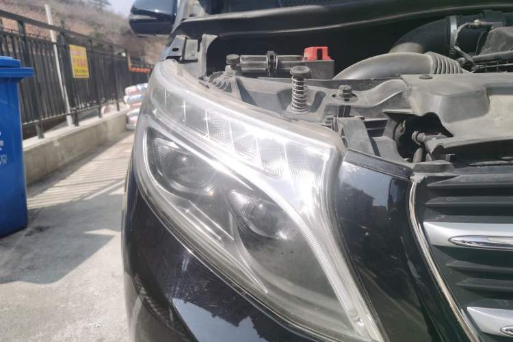 Used Mercedes-Benz Vito 
