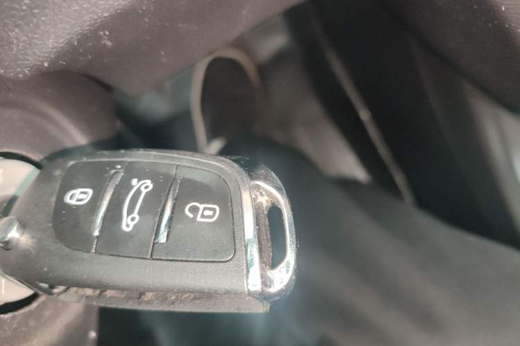 Used Changan Alsvin 2019 1.5L DCT Comfort Model China VI Standard
