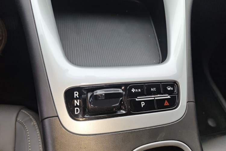 Used Geely Galaxy Geome 2025 310km Dream Edition Gear Lever