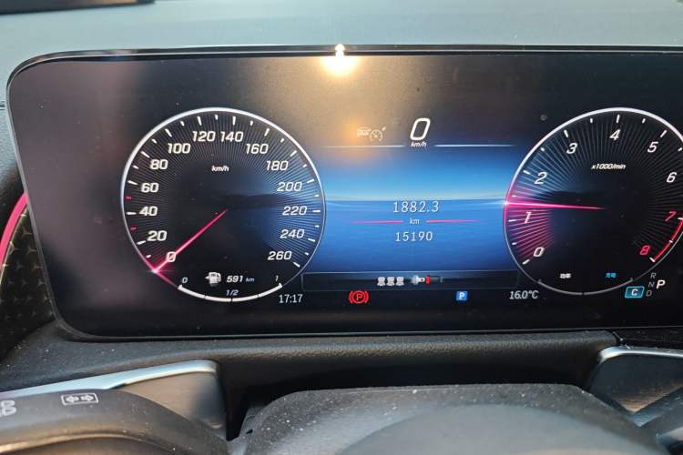 Used Mercedes-Benz GLB 2024 GLB 220 Dynamic Edition
