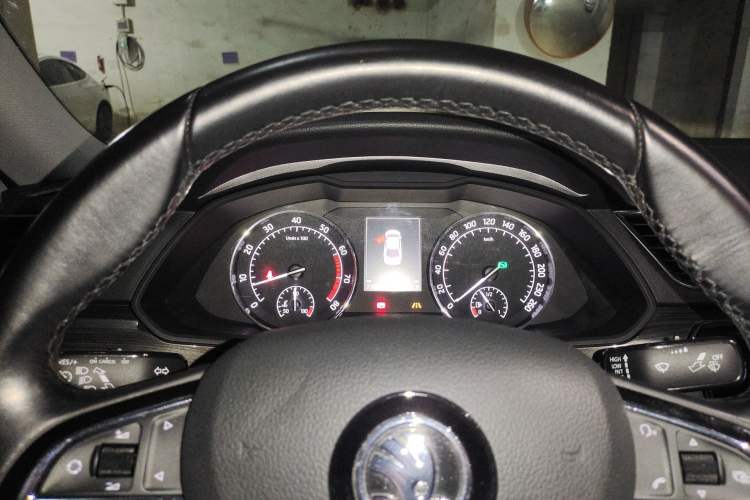 Used Skoda Superb 2016 TSI330 DSG Smart Drive Edition