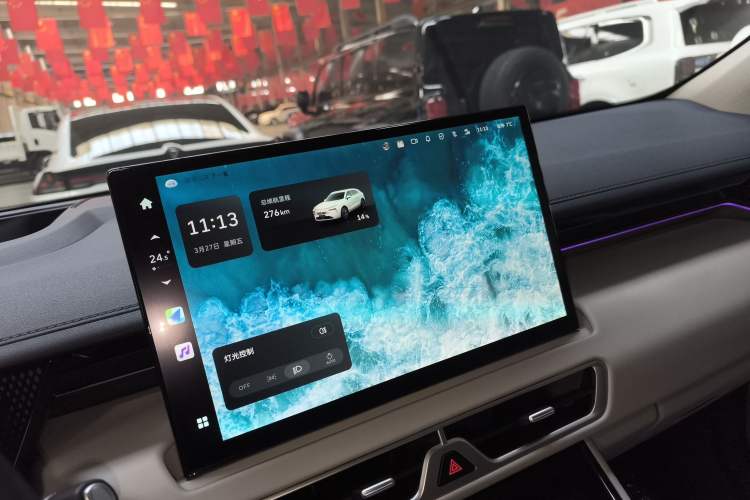 Used Wey Mocha New Energy 2023 Two-Wheel Drive Long-Range Version Audio And AC Panel