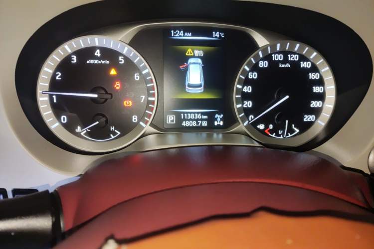 Used Nissan Terra 2018 2.5L Automatic 4x4 Luxury Edition