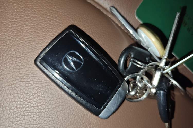 Used Acura CDX 2021 1.5T Two-Wheel Drive Deluxe Edition Vehicle Key