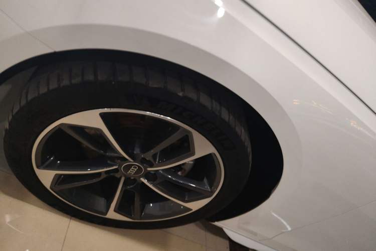 Used Audi A4L 2023 40 TFSI Fashion Dynamic Model
