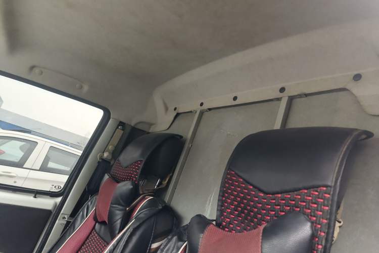 Used BAIC Changhe EV2 2019 Updated Version 10° Edition 1.8kW On-board Charger
