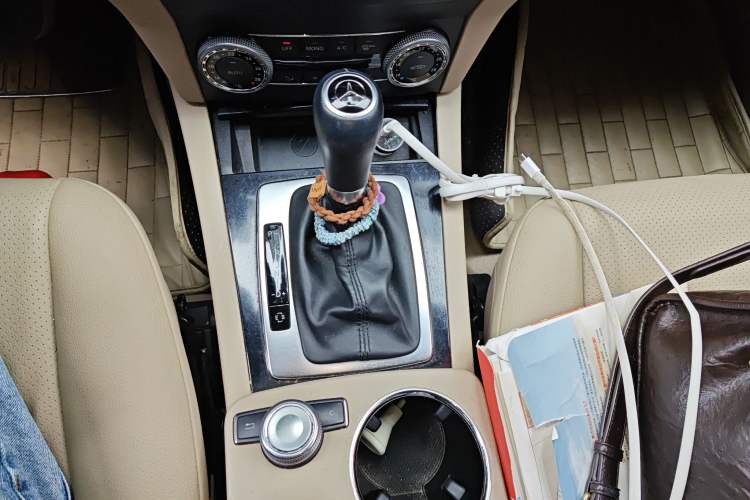 Used Mercedes-Benz GLK-Class 2011 GLK 300 4MATIC Dynamic Model