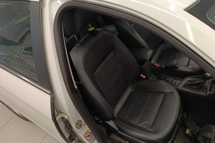 Used Volkswagen Lavida 2015 230TSI DSG Comfort Edition