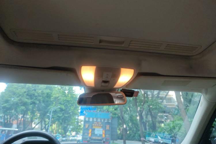 Used Mercedes-Benz E-Class 2012 E 300 L Elegant Model
