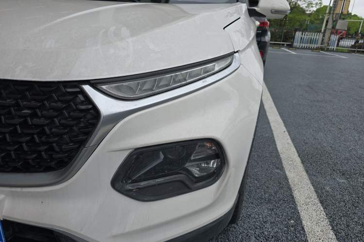 Used Baojun 510 2019 1.5L Automatic Enjoyment Model China V Emission Standard Left Front Headlight