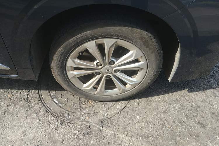 Used Wuling Jiachen 2022 1.5L Manual Comfort Edition
