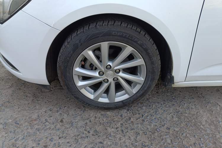 Used Buick Verano 2017 Sedan 15S Automatic Leading Model
