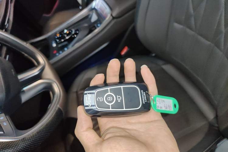 Used Ford Edge 2025 Ford Explorer L 2.0T EcoBoost Four-Wheel Drive 7-Seater Supreme Model Vehicle Key