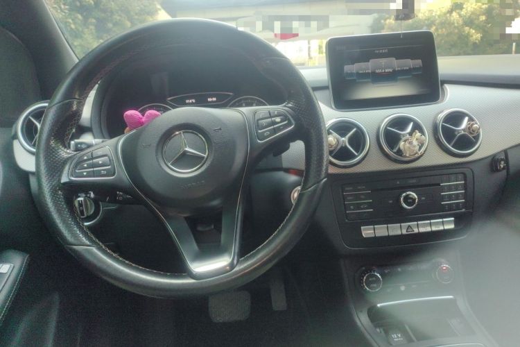 Used Mercedes-Benz B-Class 2015 B 200 Luxury Model