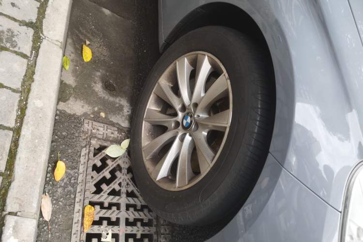 Used BMW 5 Series GT 2015 528i Leading Model