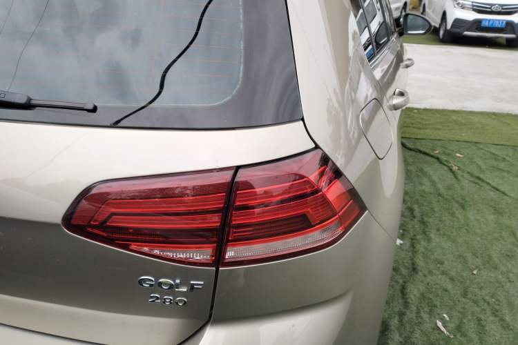 Used Volkswagen Golf 2020 280TSI DSG Comfort Version Right Rear Taillight