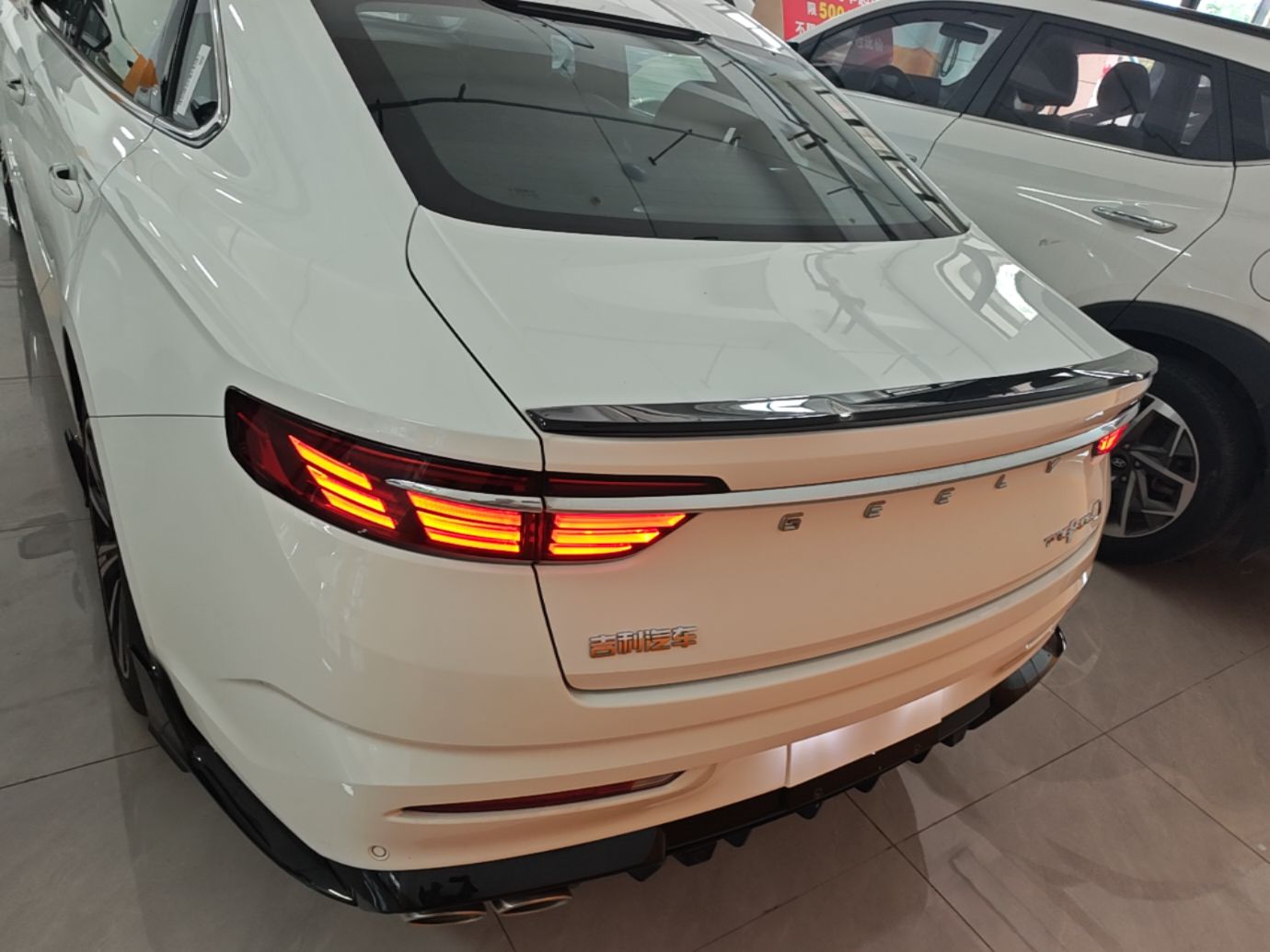 Geely Auto Preface 2025 Dongfang Yao 2.0TD Lanxing Edition — снимка 5